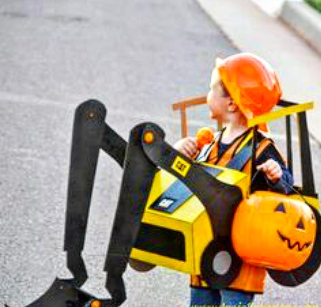 Hope everyone had a fun and safe Halloween!
.
.
.
.
#happyhalloween #Constructionconcern #construction #concern #constructionsite #windows #texcote #vinylsiding #roofing #contractorsofinstagtam #contractorsofinsta #construction_site #contractor #newconstructionwindows #newwindows #generalcontractor #generalcontractors #generalcontracting #kitchen #kitchenremodel #kitchenremodeling #kitcheneremodels #cabinets #cabinetry #homeowner #happy #goodcontractor #goodcontractorsarehardtofind