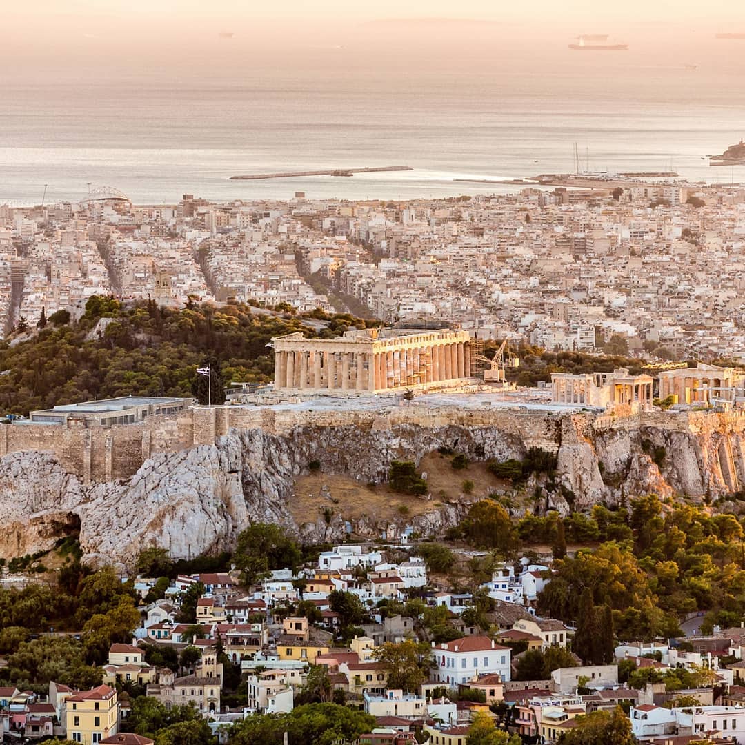 Oh, the Acropolis 😍 There is evidence this hill was inhabited as far back as the fourth millennium BC, however, it was Pericles (c. 495 – 429 BC) in the fifth century BC who coordinated the construction of the site's most important present remains including the Parthenon. .
.
.
.
.
.
I love seeing how architecture and design have changed over the centuries in these ancient cities 😍
.
.
.
.
.
#acropolis #greece #greecelife #parthenon #ancientcity #goals #travel #architecture #design