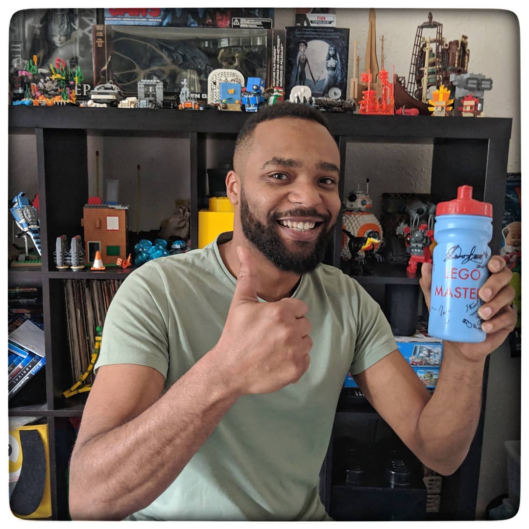 Was lucky enough to meet and do an #epc for this lovely #birmingham lad, Nathan from @uselessbricks
He's appearing on @channel4 tonight on @legomastersofficial
Even if only a fraction of his personality comes across, he's going to be a hit with the audience. Really nice man. Good luck Nathan.
#birmingham #lego #legomasters