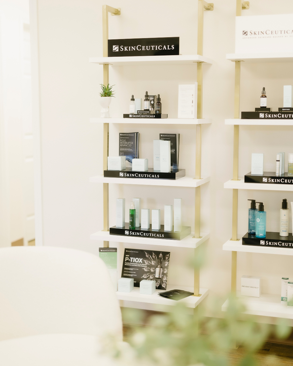 Siri, find me my next skin care routine please. #skinceuticals #skinceuticalsskincare #cleanskincare #skincareroutineforall
