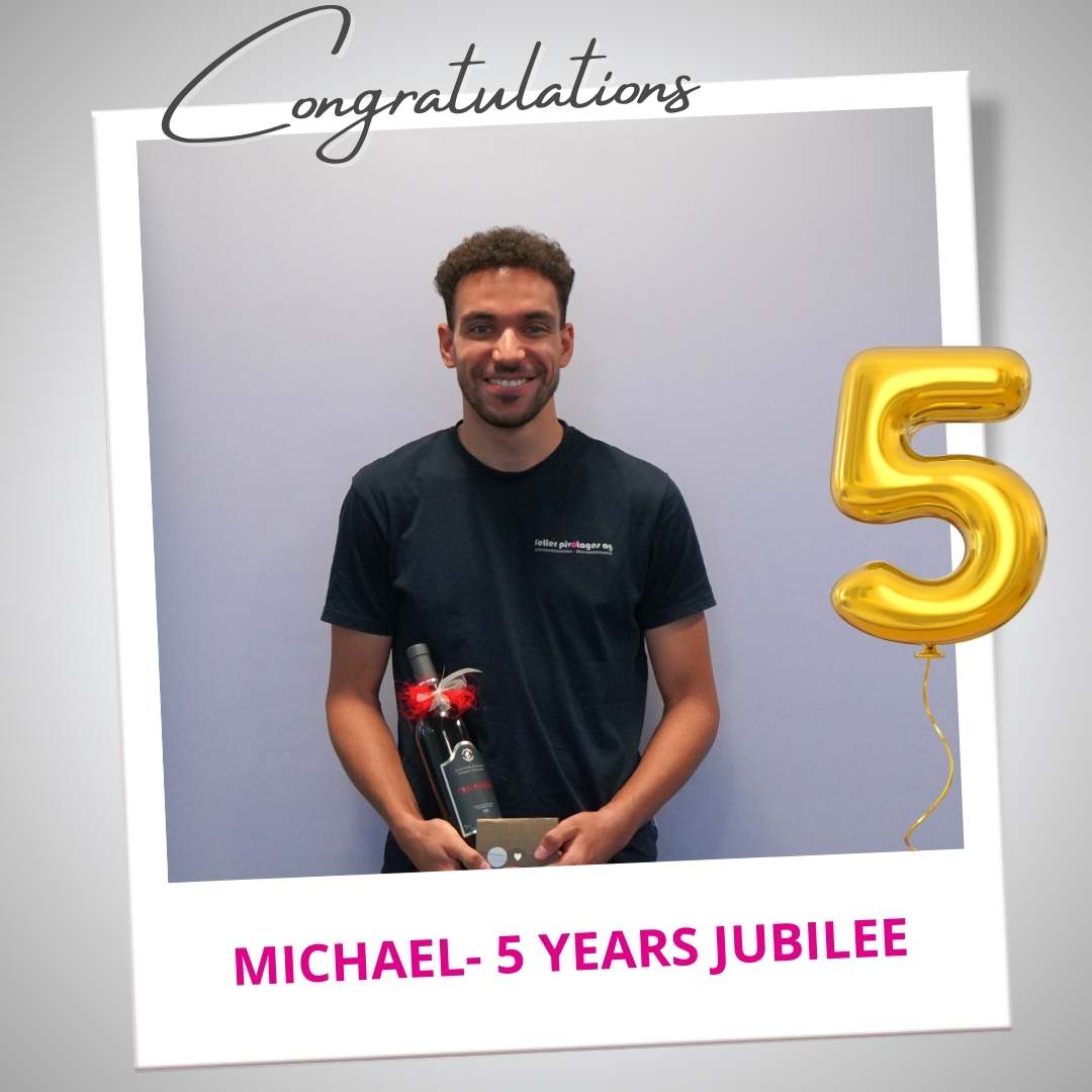 Michael feiert sein 5. Jubiläum bei der Feller Pivotages SA. Herzliche Gratulation! 🎉
Michael fête son 5ème jubilé chez Feller Pivotages SA. Sincères félicitations ! 🎉
« C’est un plaisir d’avoir vécu ces 5 années au sein de Feller Pivotages SA. Le travail de précision a été une nouveauté pour moi et je remercie l’équipe de m’avoir formé à ce genre d’opération qui aujourd’hui me passionne !
Je me réjouis de notre collaboration et des nombreuses années à venir parmi ce groupe dynamique et investi dans l’innovation de composants horlogers et micromécaniques. C’est une fierté de faire partie de cette grande famille qui est très reconnue en Suisse dans son domaine d’activité ! Un immense merci pour la confiance que vous m’accordez. »
#fellerpivotagessa #jubiläum #jubilee #anniversary #5years #watchindustry #component #watchcomponent #swisscomponent #celebration