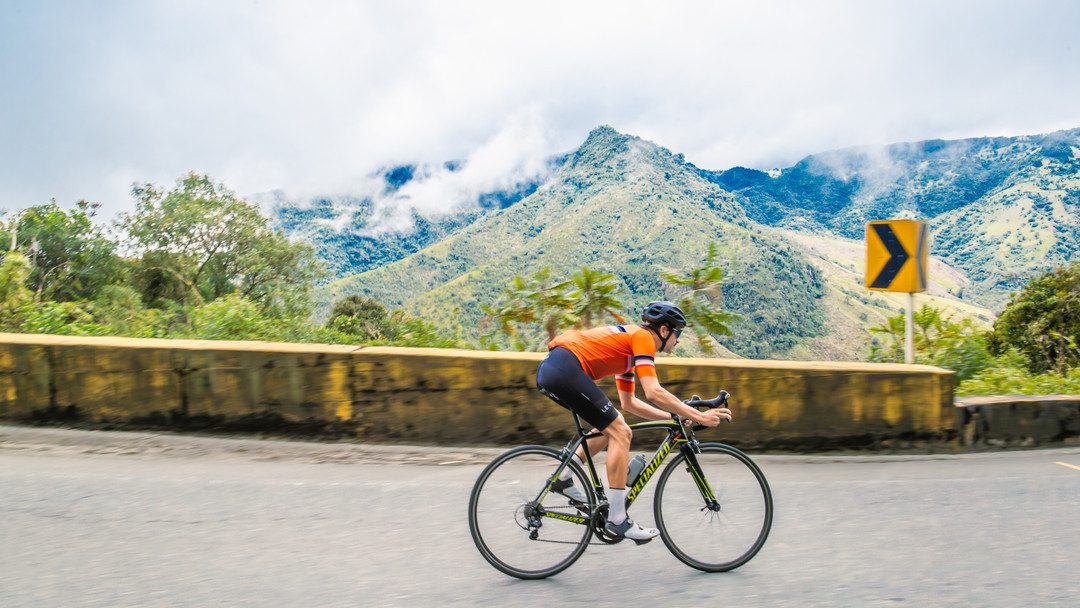 "Ready to take your cycling adventure to the next level? 🚴♂️🌄 Colombia is calling!
Join us this December, January, or February for an unforgettable ride through breathtaking landscapes, including climbs up to 4000 meters above sea level. Whether you’re a seasoned cyclist or just looking for a challenge, our tours offer the perfect mix of adventure, culture, and full support every step of the way.
Don’t miss out on this epic experience – spots are filling up fast! DM us for details and to reserve your place.
Take a look at our tours on our website
#CyclingColombia #BikeTours #AdventureAwaits"