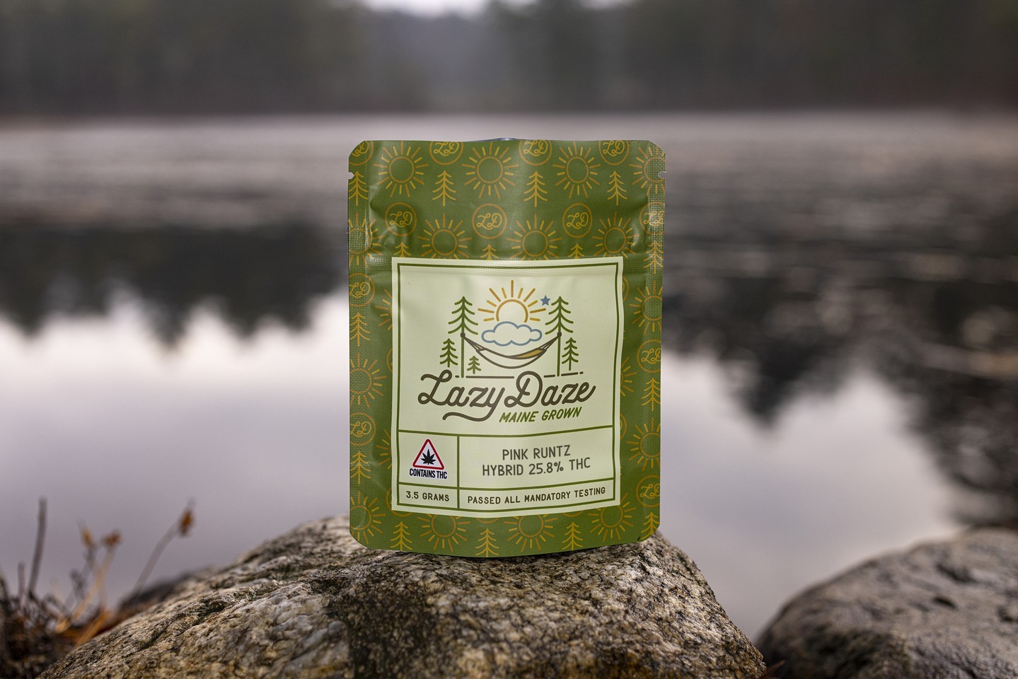 Lazy Sunday? You can make it even more chill with @lazydazemaine 🌿
#holisticwellness #lazydaze #pinkruntz #moments #wegotyou #flower #maine #cannabis #mainegrown #cannabisdiscovery #relaxwithcannabis #mainecannabiscommunity