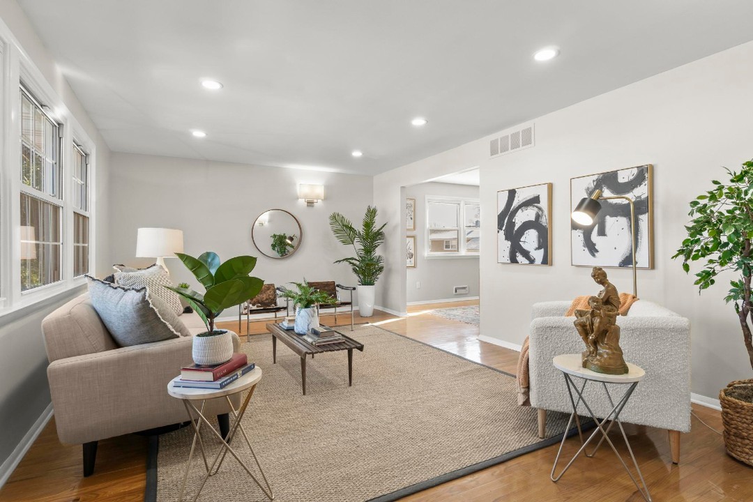 High-quality real estate photos can help you showcase your properties and attract more eyes to your listing! Check out some of our recent work. Lets make some magic happen! 🍃🏠
.
.
.
#realestatephotography #realestate #njrealestate #njrealestatephotographer #njrealtor #njrealestateagent #southjersey #southjerseyrealestate #southjerseyphotographer #southjerseyhomes #southjerseyrealtor #realestatenj #realestatephotographer #realestatephoto #realestatephotos #realestatenewjersey