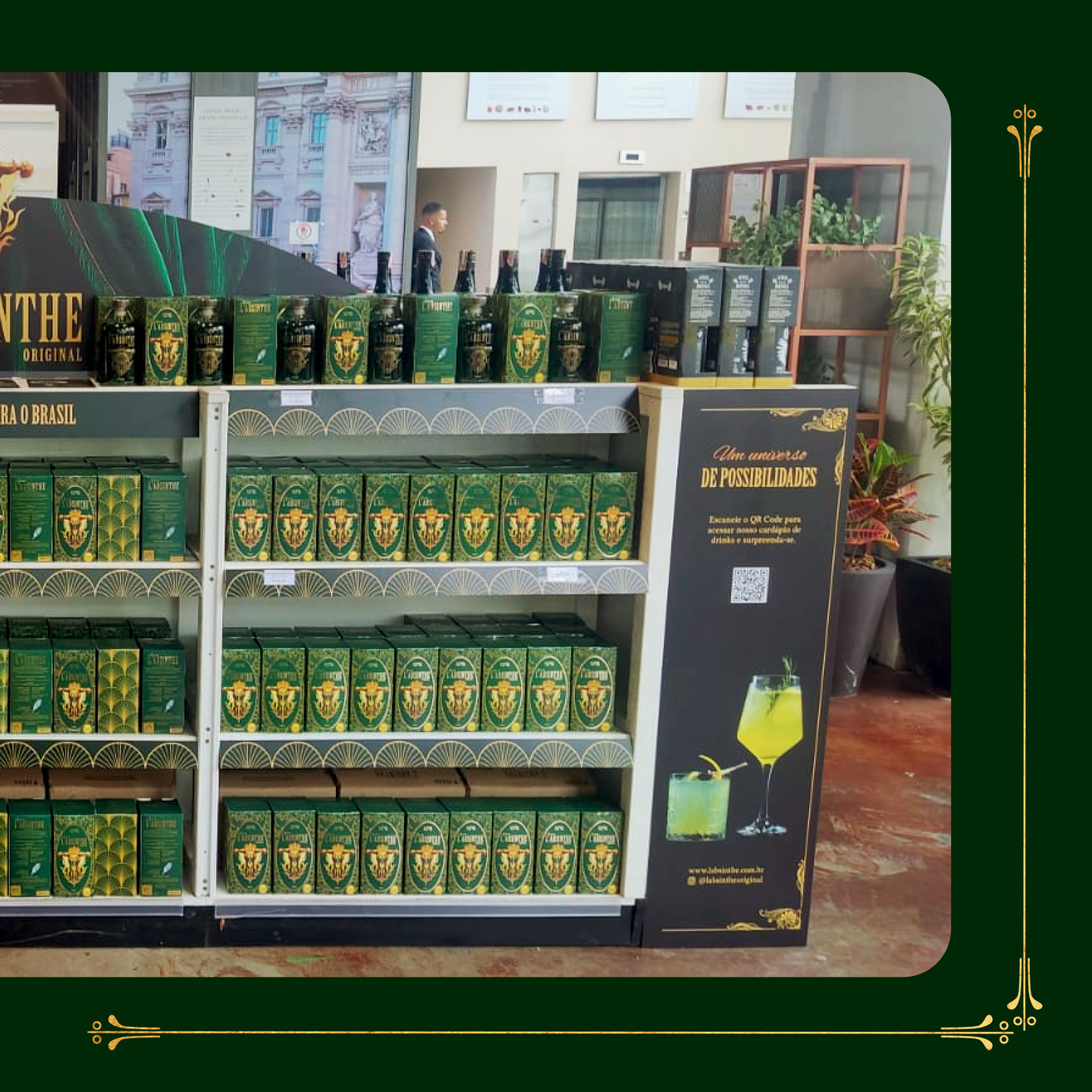 L'Absinthe: uma marca que respira arte e sofisticação.
E nós, da Eólica, tivemos o privilégio de mergulhar fundo na essência dela para criar uma estratégia única e poderosa, despertando o desejo de consumo de uma das bebidas mais instigantes do mundo: o absinto!
Gostaria de também ter uma estratégia de marca inspiradora para o seu negócio? Acesse nosso site e descubra como podemos te ajudar!
#EstratégiaDeMarca #LAbsinthe #Sucesso #Criatividade