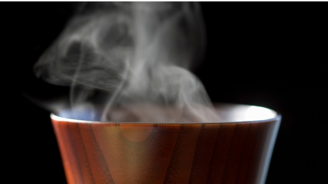 Step AWAY from your Resolutions.....for now...
Now is just NOT the time to be jumping into new rigorous physical activities or radically changing your nourishment.
For most of us, our digestive fire, or Agni, tends to still be low due to Holiday activities and foods. The sun is still relatively weak in the sky and likewise, so is our capacity to digest our food and environmental influences. In other words, we are all still pretty susceptible to getting run down and catching those pesky cold and flu viruses.
This time of year, its important to care for your first line of protection, your mucous membranes AND your Agni. The lining of your nose and mouth catch any airborne viruses before they enter your bloodstream and amping up your digestive capacity helps digest the viruses you come in contact before they take over and proliferate.
For tips on how to stay healthy ALL year long, sign up for my newsletter to get ALL the recipes, tips and self-care practices! (Link in bio)