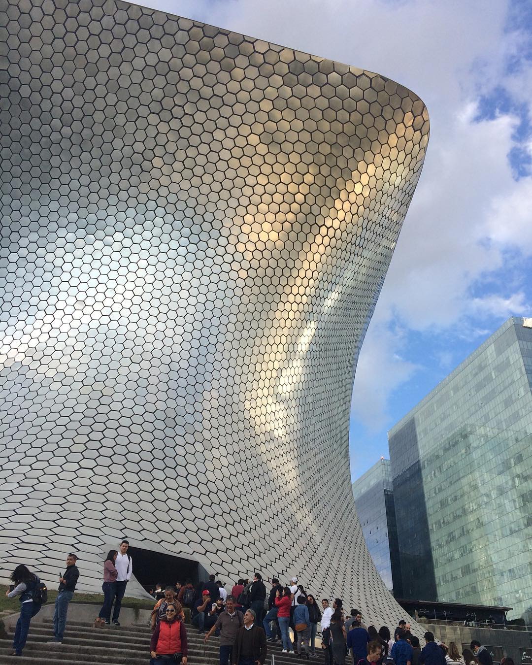 Great architecture, Mexico City. Museo soumaya. #greatarchitecture, #designoftheday, #architecture, #worlddesign