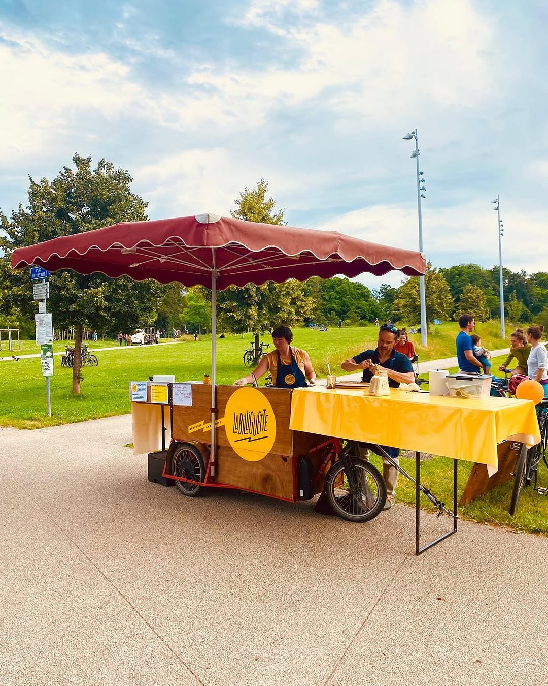 Sortez les kids, les vélos, les casques et les sonnettes ! Rendez-vous dimanche à Schiltigheim pour la...