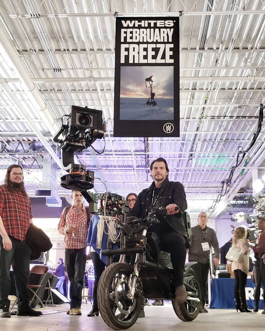 @zeromotorcycles with our @shotovercamera #g1 , another highlight of the @wfw_intl #febfreeze
#griplife #cameradept #cameranerd #gimbal #videographer