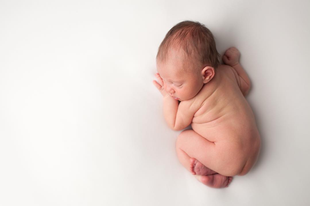 Simply You. That is Enough. ✨
| Our limited Simply Newborn sessions are scheduling fast over at @blondecowphoto for upcoming Spring and Summer little ones! Reserve your session today, link in bio. 💓 | #simplynewborn #cassieleahphoto #blondecowphoto