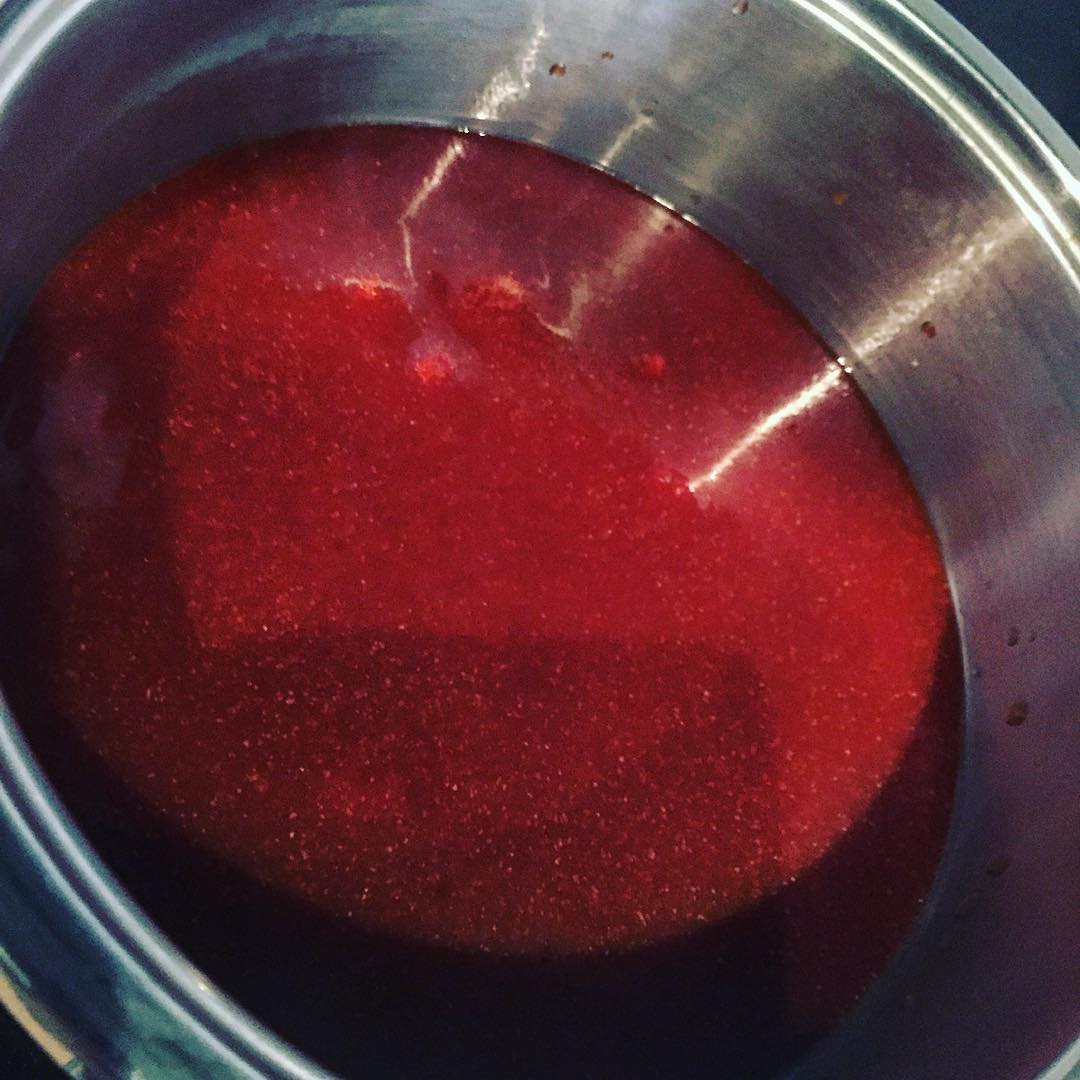 With Sasquatch comes SAUUCE!🔥😋 we are working on brewing our new lodge made variety BBQ sauces including this sweet smokey expresso fix introducing soon! Hope you guys are ready to get dat caffeine n' smokey hit!😋🔥☕️
.
.
.
.
#sauce #smokesauce #expresso #saucery #mightysauce #wholelottasauce #bbq #bbqporn #lowandslow #texasbbq #texasstyle #saucegods #keepitsaucey #saucelife #letstrysauce