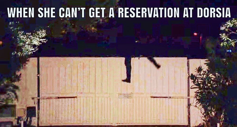 .
.
.
#funnymemes #dankmemes #funny #meme #christianbale #bretteastonellis #dorsia #paulallen #colton #roseceremony #reesewitherspoon #memes #ihavetoreturnsomevideotapes #memepages #memepage #dankmemesdaily