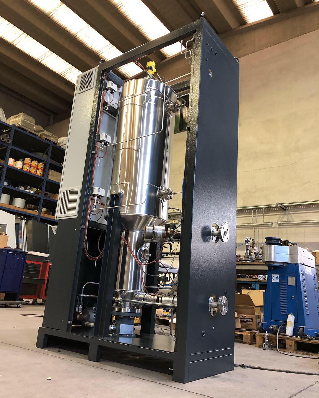 Riscaldatore ad acqua fino 250 gradi mod OXY 18 #hotwater #acquacalda #heater #twkboiler #stainlesssteel #inox #boiler #boilers