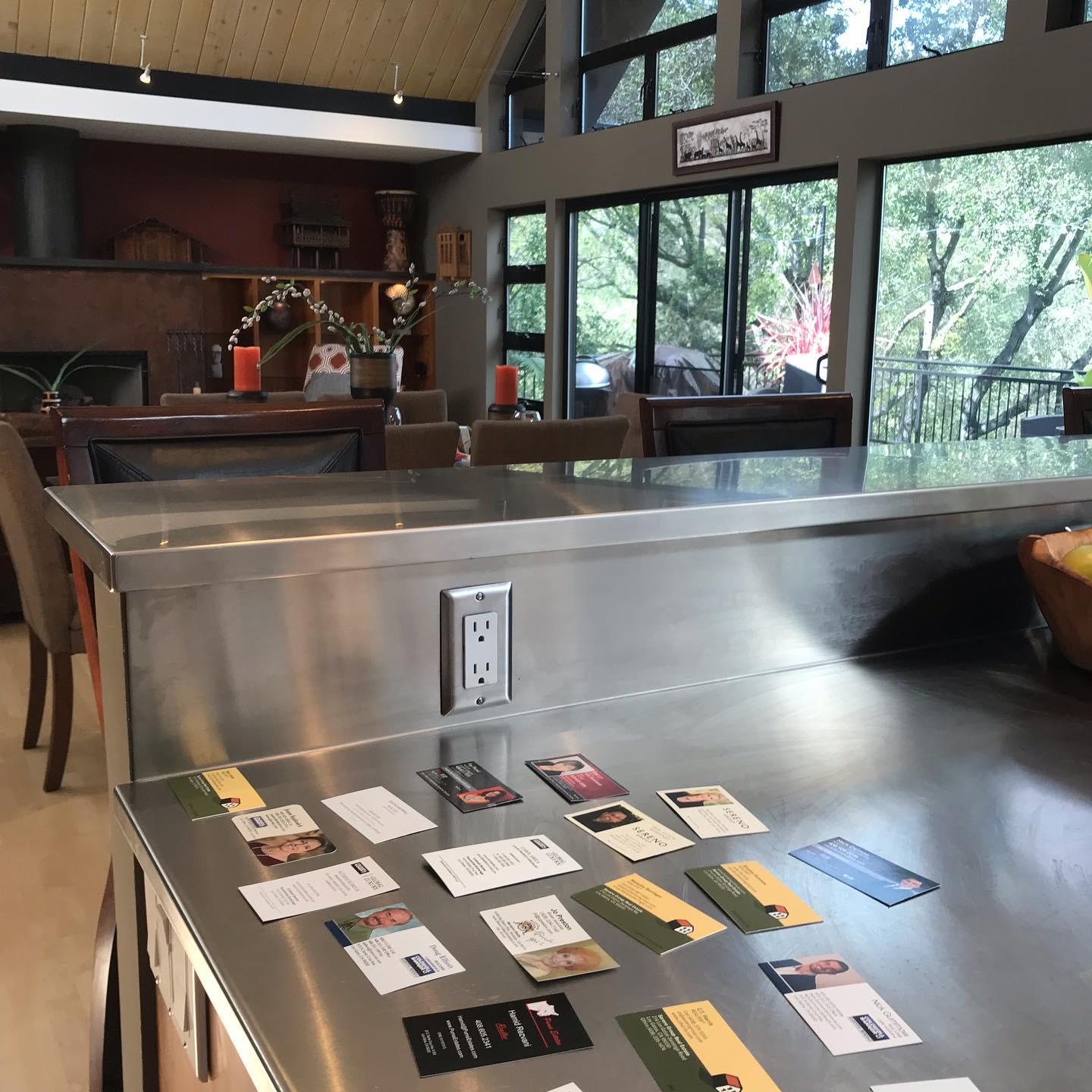 Broker tour (for www.166oakhillway.com) and the sun’s breaking out! Yay!!!