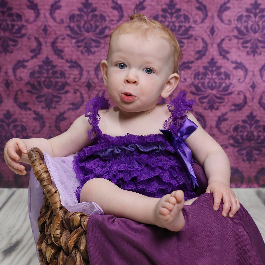 I love her sweet expression!
#firstbirthday #yyclife #calgaryphotographer #kidsphotography #calgarymoms #yycmoms #wahm #capturingexpressions #cute #uhoh