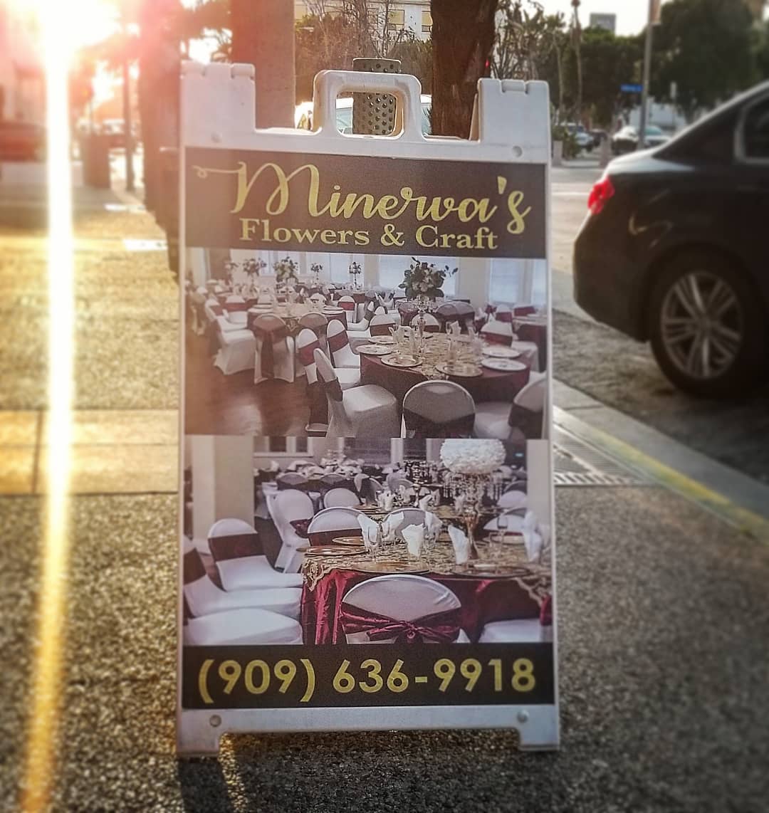 Custom "A" Frame sign made for @minervasflowersandcraft1045 #signs #aframe #asign #graphicdesign #graphics #decal #largeformatprinting #applegraphix