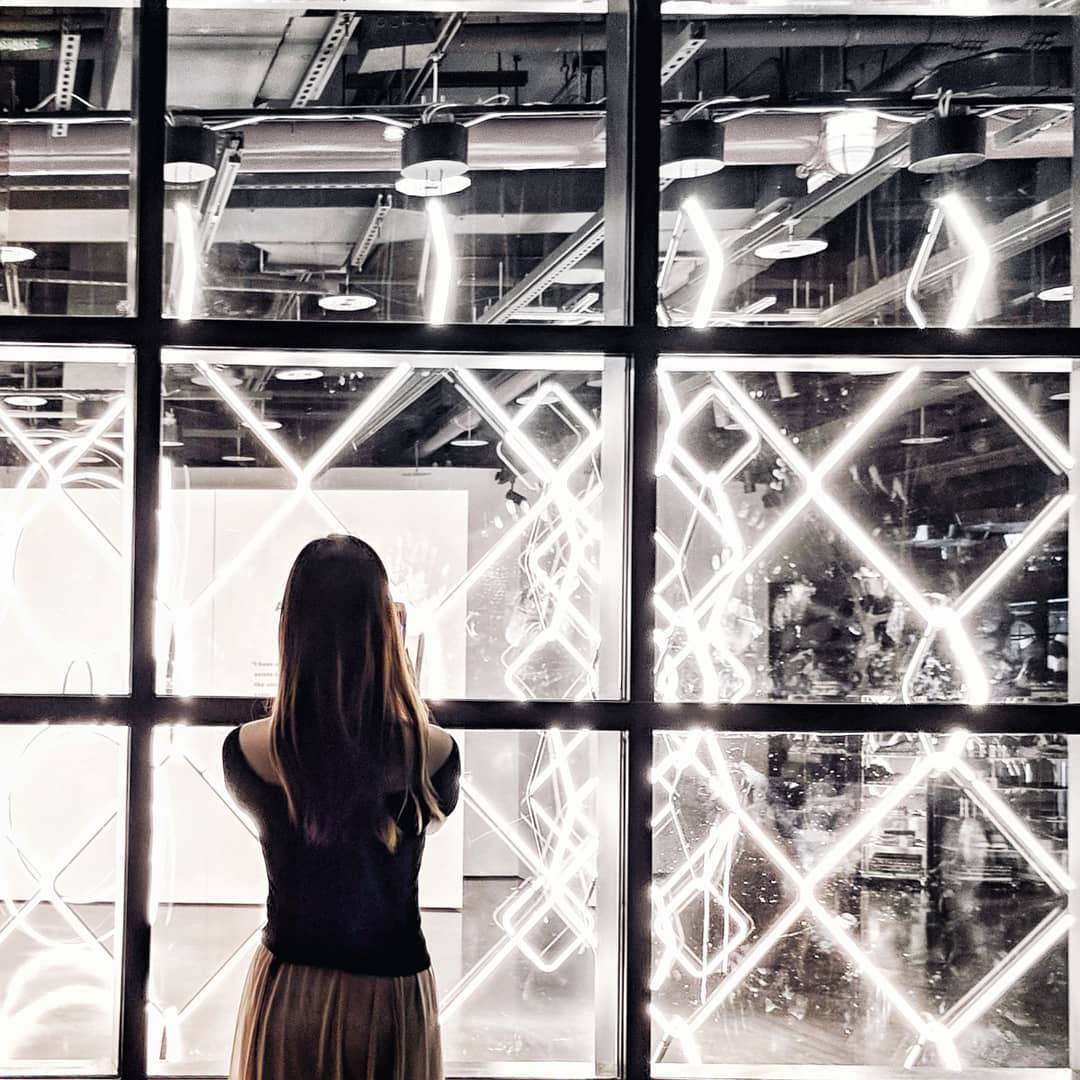 Observing light. Becoming light.