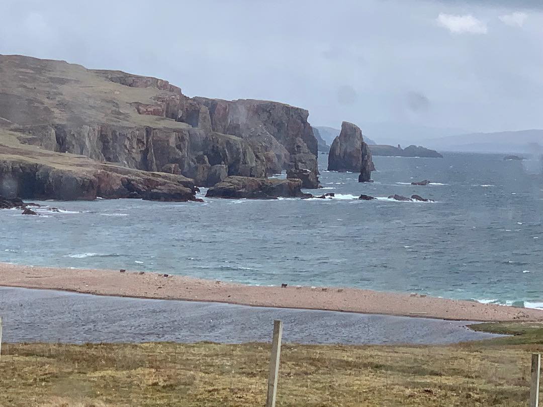 Look closely... sheep morning walk!!! I laughed and laughed when I saw these sheep having a morning walk along the beaches of Eshaness in the #shetlands.
For hours after seeing the procession of sheep in the showery cold, I made up anthropomorphic conversations and stories in my thoughts .... and maybe shared them continually with Max; about what the sheep were saying to each other as they did their morning beach walk! Those sheep in the distance brought us much joy. 🙏🏻❤️.
.
.
.
#sheep #instafun #anthropomorphic #eshaness #knitaddict #livelifehappy #adventurer #happydays #lovinglife #knittersofinstagram #woollove #happyme #funday #cliffs #seacliff #oceanview #knittingaddict #knittinginspiration #knittersofravelry #knitting_inspire #knittingisthenewyoga #knittingismyyoga #knittingismytherapy