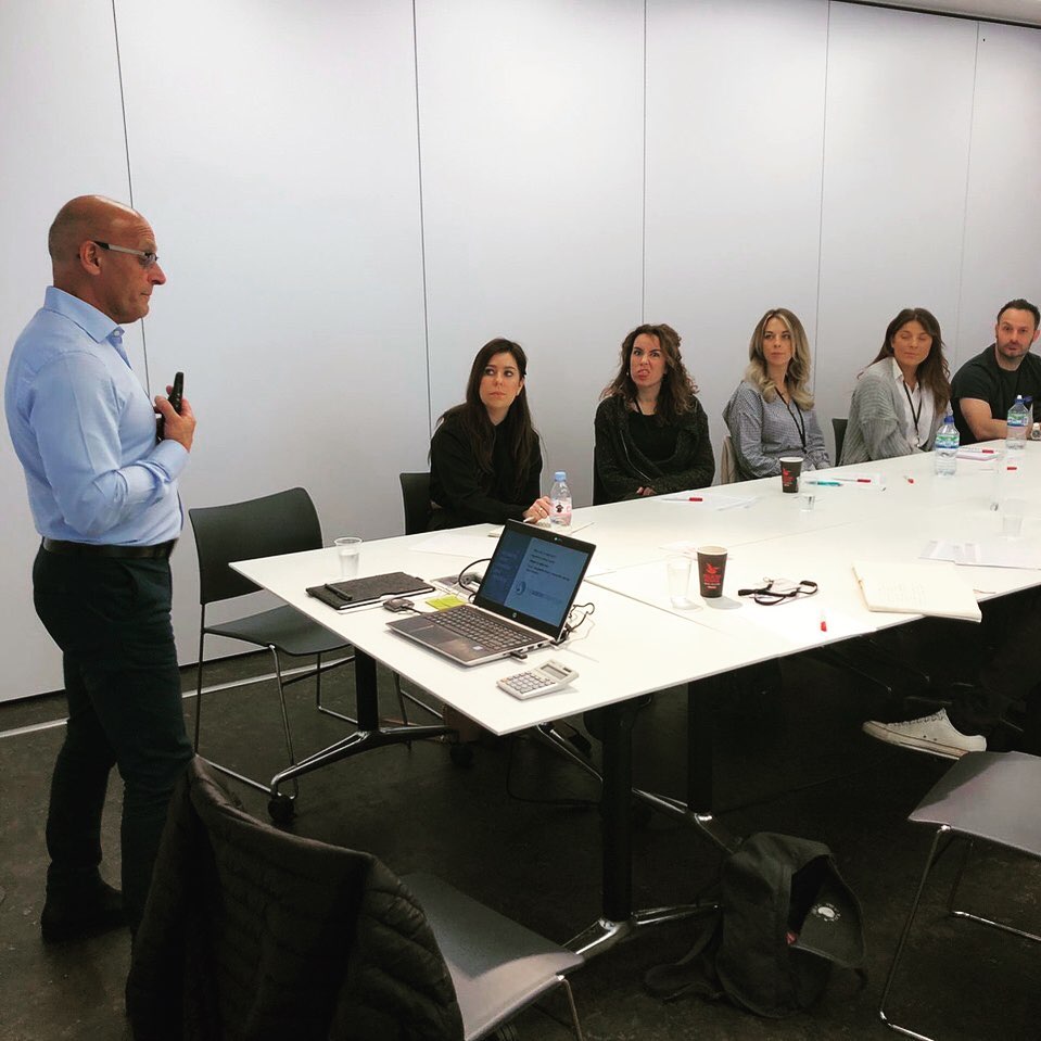 Our coach Simon spent a day with this fantastic salon team. We ❤️to educate #HairSalons all over the UK