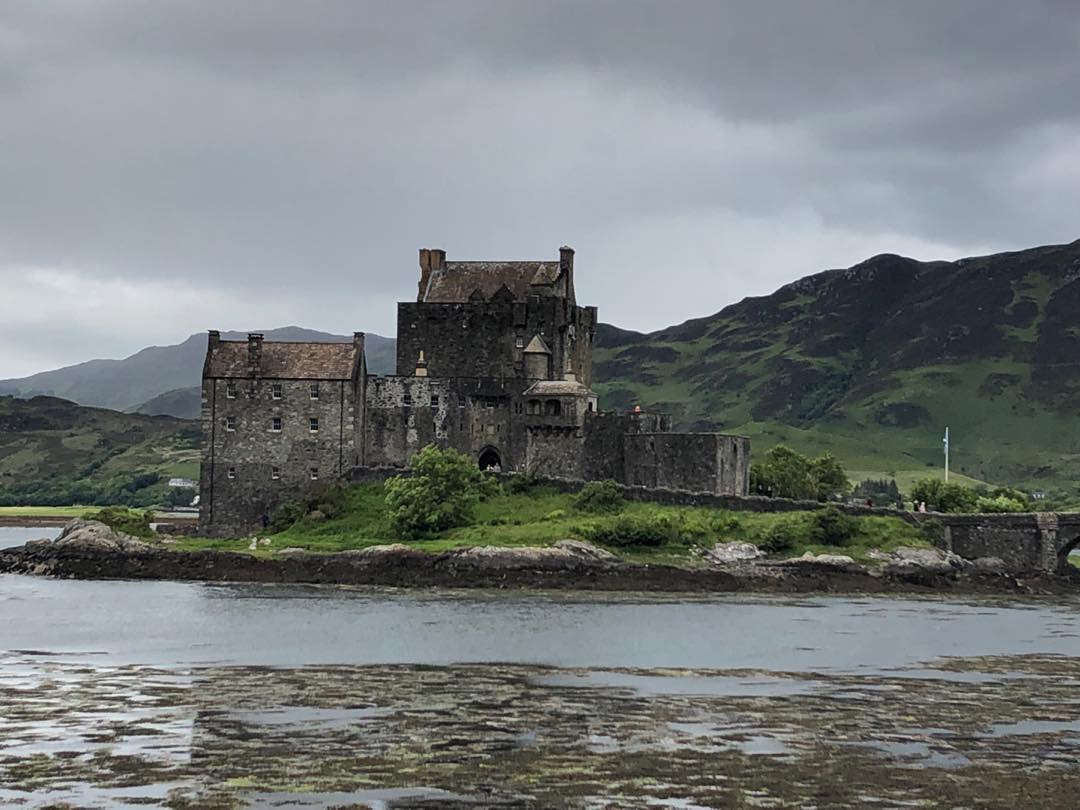 Dropped in on the MacRae family at Eilean Donan Castle today.