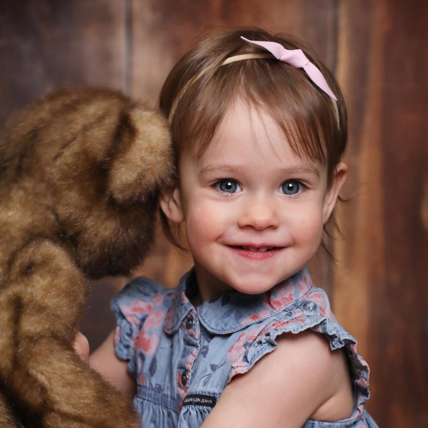 This second birthday session was adorable! She is a doll!
#calgaryphotographer #kidsphoto #two #birthdayphoto #calgarykids #littlelaughs