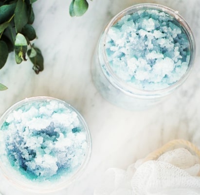 From The Outside In!
Crystal Blue Sugar Scrub
Conventional beauty products contain harmful chemicals and additives. These natural beauty recipes are alternatives to popular products and contain beneficial ingredients for your skin.
We all want to look younger, have glowing skin, stop and reverse premature aging. We work hard and spend lots of money to look "good for our age". With daily stress and our at-home habits that contribute to a heavy toxic load, from the food we eat to the products we use in our everyday lives will all have an impact on aging, health, and the way your insides work.
.
Follow the link for the recipe! .
#health #skincare
#simplelife #sugarscrub #nomoretoxins #thechoicetochange