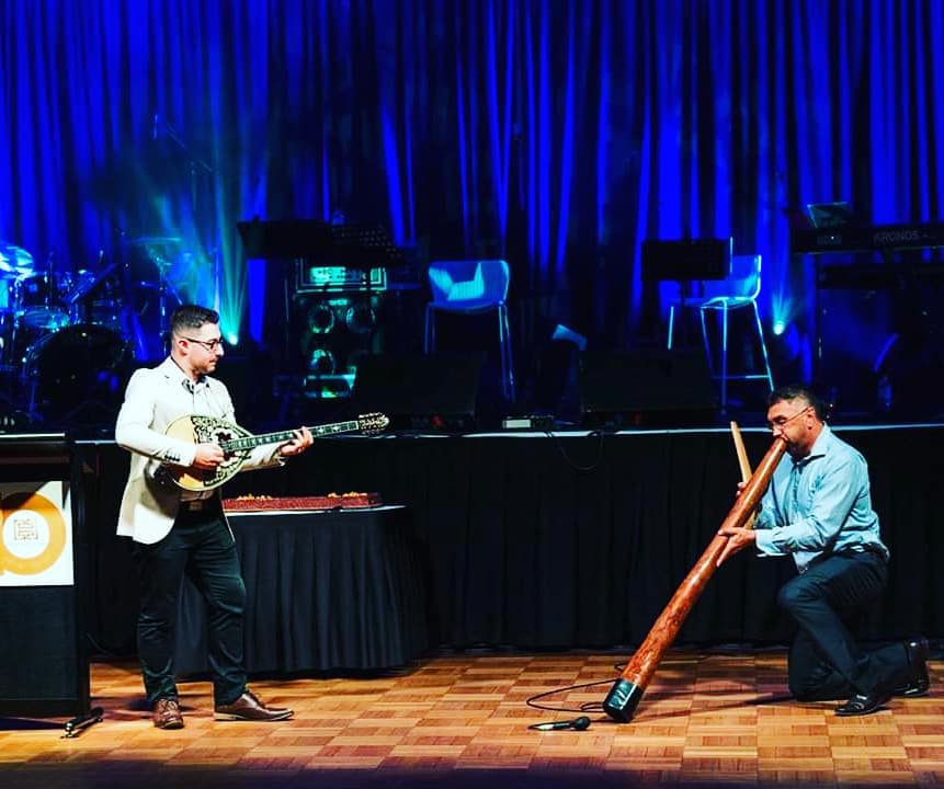 An honour to perform the welcome to country with Paul House at the 40th celebration of the @hellenicclubofcanberra 🎶🎶🔥🔥🔥 #bouzoukiplayer #bouzouki #greek #didgeridoo #yeraki #canberramusic #canberraevents #hellenicclubcanberra