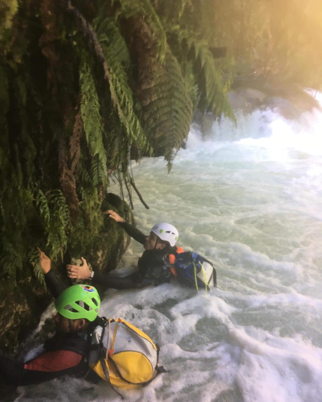 How to survive a flooding canyon @bigrockadventures.co.nz/river-rescue-for-canyons
.
.
.
.
.
#nzmustdo #nz #canyoningcourse #learntocanyon #canyonschool #southisland #newzealand #realnz #fullimmersion #riverrescue #canyonrescue #landSAR #SAR #canyonprofessional #explorer #exploringnewzealand #christchurch #queenstown #rotorua #kaituna #kaitunariver #qualification #professionaltraining