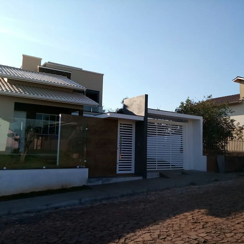 Combinação perfeita entre alumínio e vidro 😍
Mais uma obra concluída 👏👏