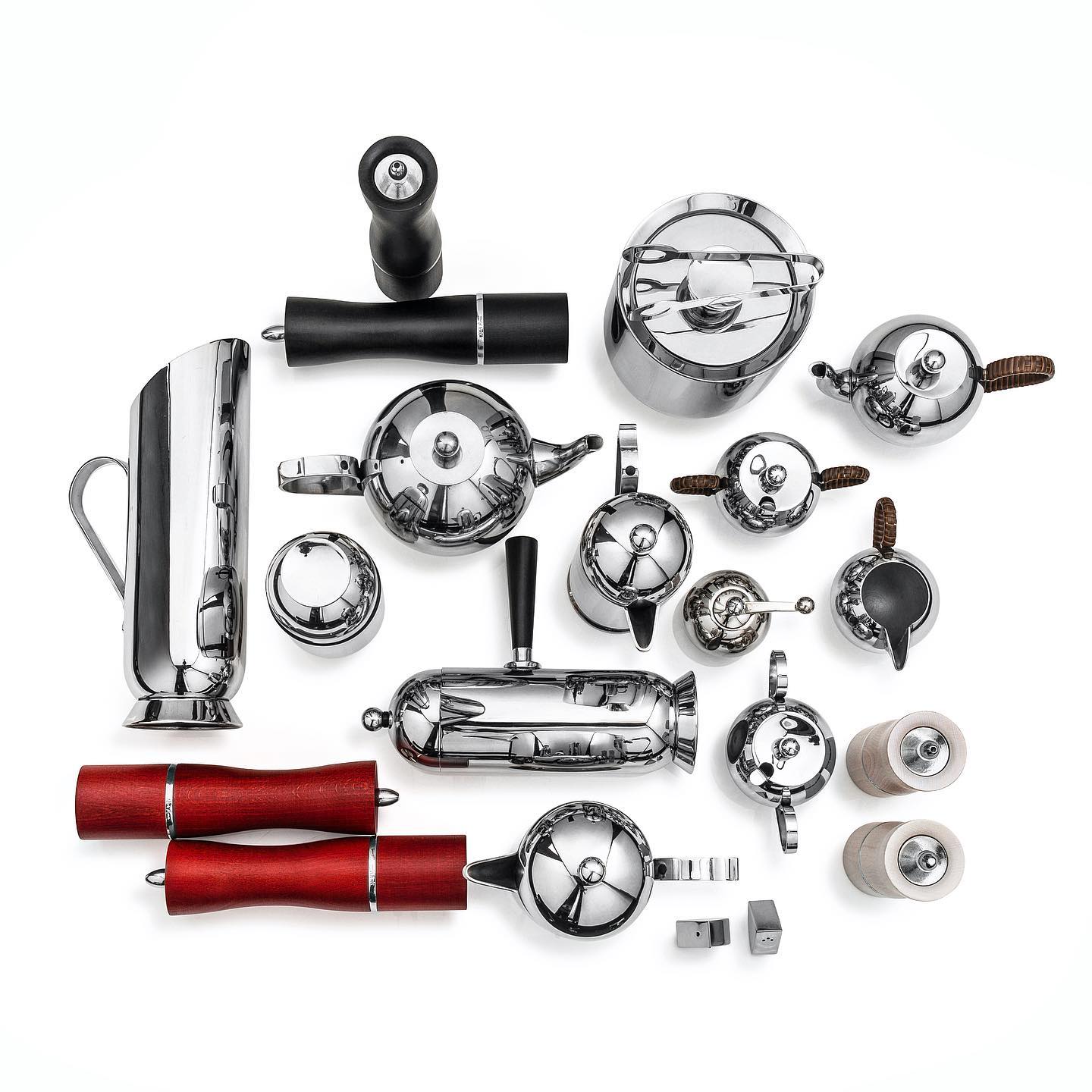 Getting graphic. In a good way 🤗
#canon #photography #photgrapher #studio #product #productphotography #productshot #packshot #creative #style #instacool #design #tableware #lifestyle