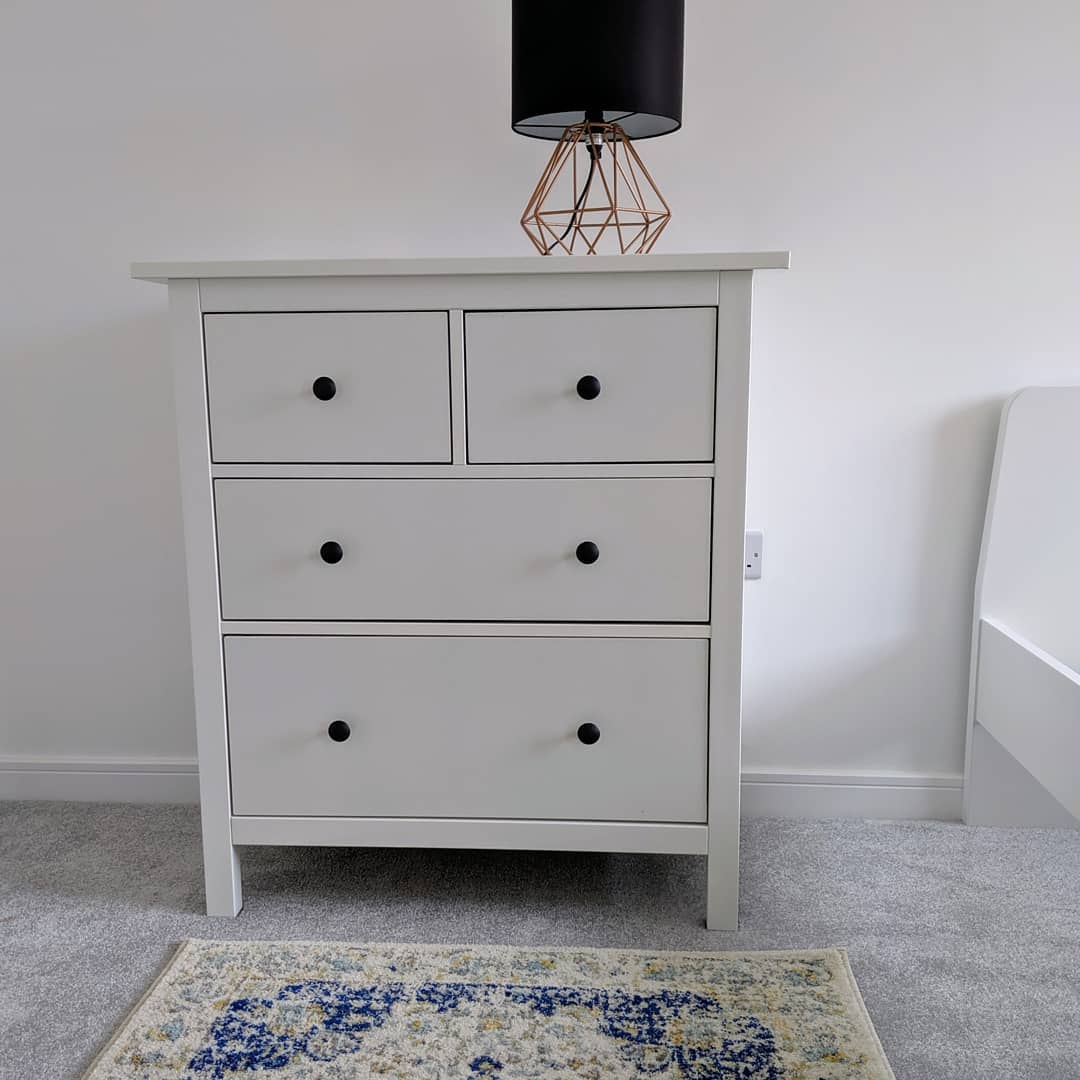 Another bedroom transformation!
.
If you're thinking about buying chest of drawers from IKEA consider spending a little more for 'Hemnes' instead of 'Malm'.
.
The build quality is superior, real wood instead of MDF. They will end up lasting a lot longer! Plus they are a timeless design.
.
.
.
#handymanliverpool #handymanmanchester #ikeawarrington #ikeamanchester #hemneschestofdrawers #iamflatpackman