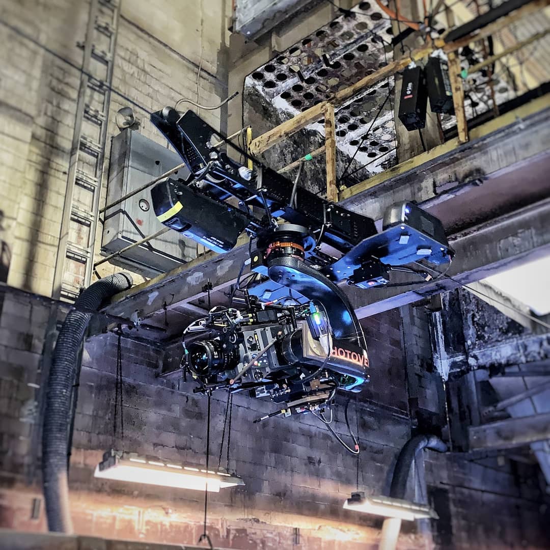 It was a double @defyproducts #dactylcampro and @shotovercamera #G1 Friday/Fraturday between an interior factory set up in TO and tree rigged unit in QC. Well planned, this combo can get amazing shots in challenging locations. You've gotta luv the wrap golf clap for a job well done👏👏👏 Photos: @kyleperryz @bengranet
#gripology #griplife #cameradept #cameranerd #rigginglife #broadcast #broadcasting @wfw_intl