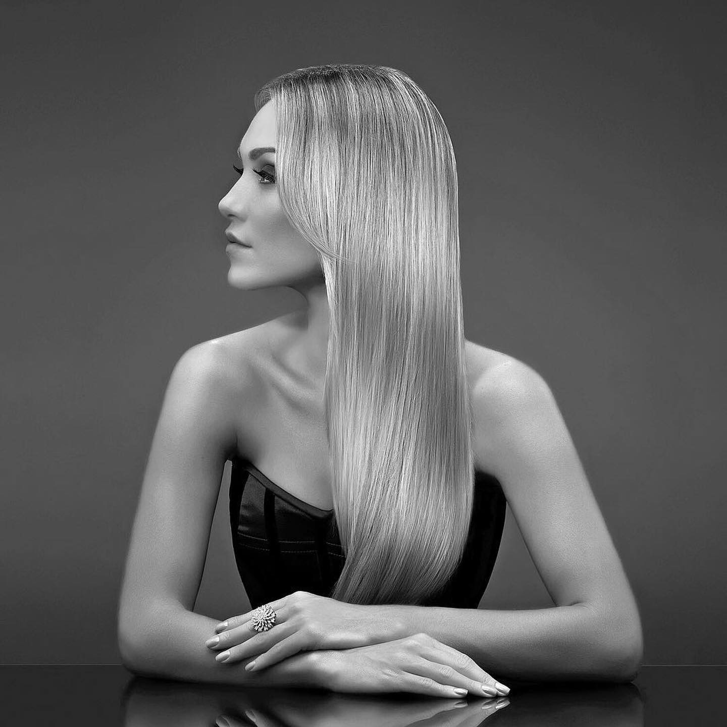 BE ADV CREATIVE
SCOPE: Photography, Image Retouching
CLIENT: Taiff
DATE: 2013
.
.
.
.
.
#taiff #beauty #photography #fashion #hair #hairstyles #model #creative #campaign #beadvcreative