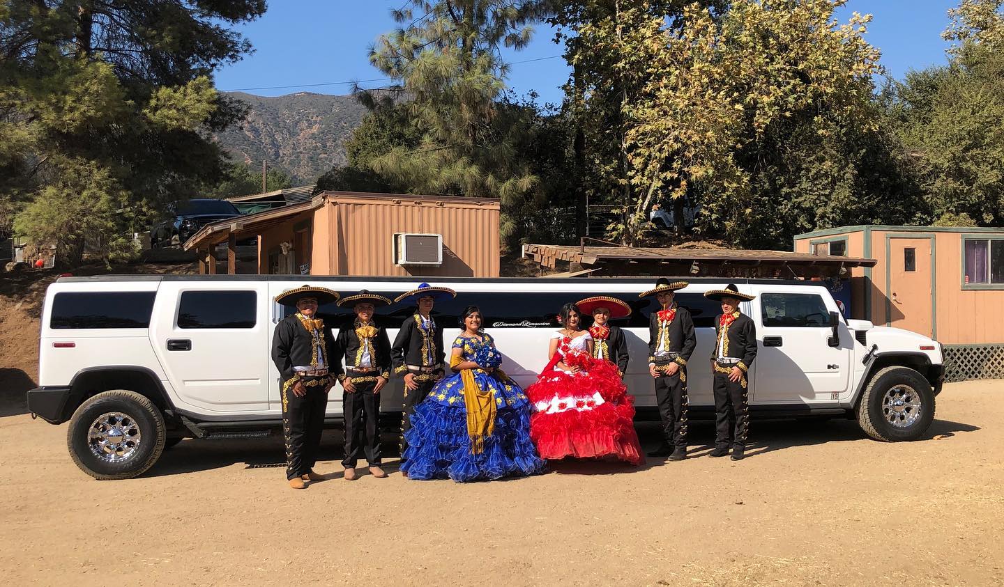 Happy Birthday Maria y Estanislao.