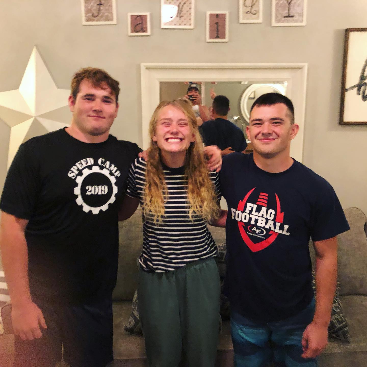 Adiós to the three amigos! Beastons off to serve the beautiful people of Hawaii; I’m off to live up the college life in Rexy, and Lijah’s sticking around for his senior year. I love these boys with all my ❤️don’t know what I’m gonna do with out them but can’t wait for all our new adventures