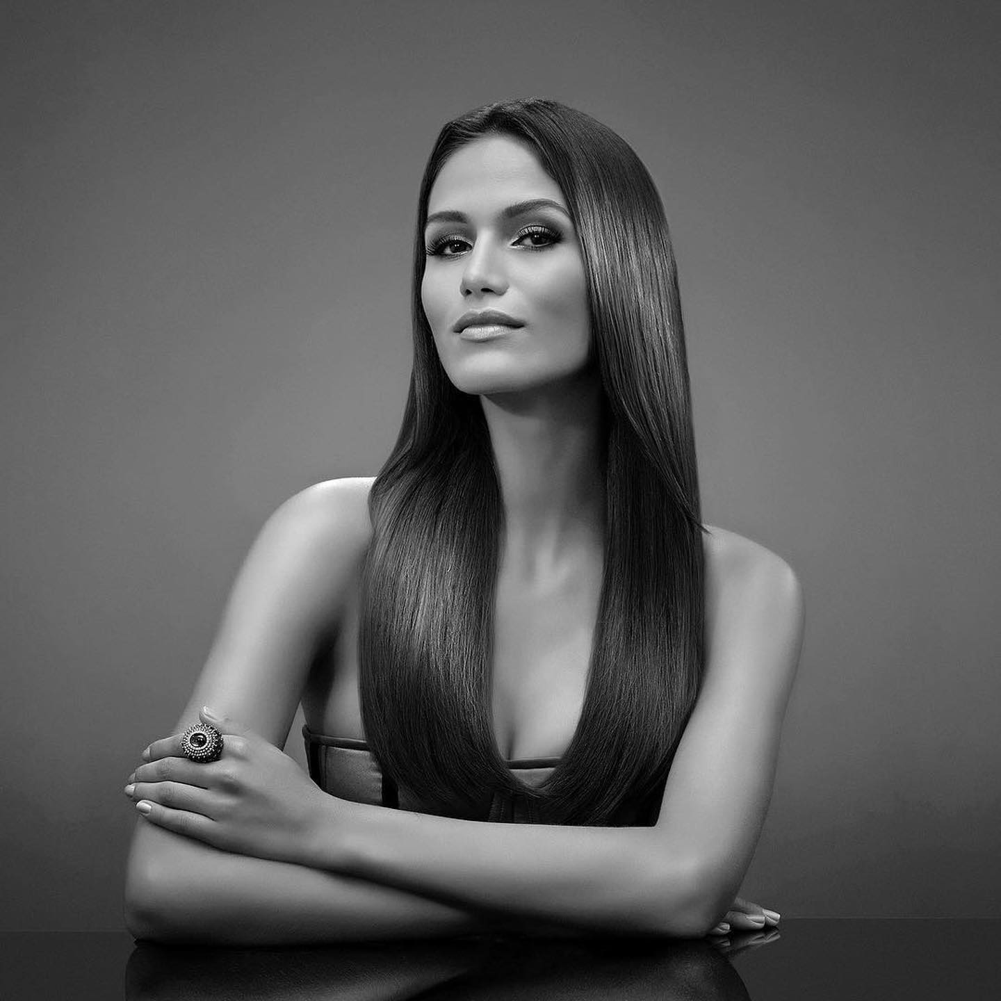 BE ADV CREATIVE
SCOPE: Photography, Image Retouching
CLIENT: Taiff
DATE: 2013
.
.
.
.
.
#taiff #beauty #photography #fashion #hair #hairstyles #model #creative #campaign #beadvcreative