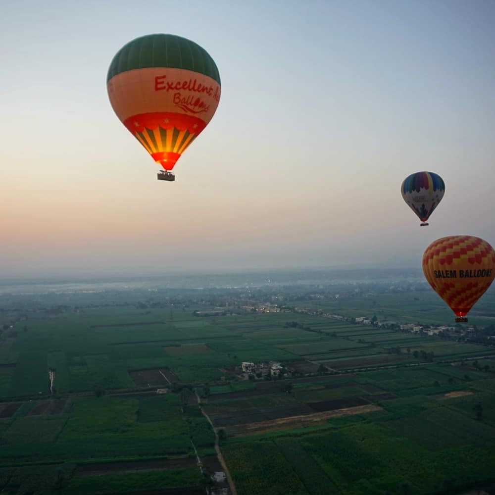 Floating over the Nile and Valley of the Kings #egypt #luxor #nileriver #sunrise #hotairballoon #balloon #floating #adventure #explore #exploring #middleeast #valleyofthekings #ancientegypt