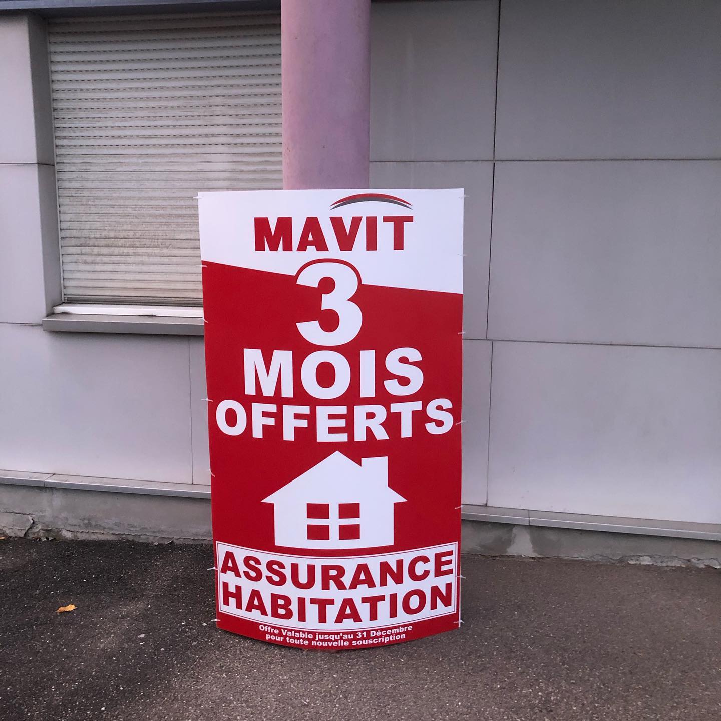 PLV - Promo sur support Akylux
Panneaux de 1,50 x 0,90 m
Le message publicitaire est facile a passé 👍🏼 ▶️www.arcamac.fr
#imprimeur #imprimeuralsace #panneauxpublicitaires #pub #agencedecommunication #assureur #assurance #alsace