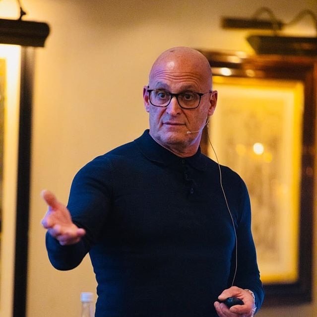 A huge thank you to the audience and organisers at our most recent presentation at @essexhairdressers event.
#MySalonManager Director Simon gave insight to self employment in salons and what lies ahead for those #salons not operating under HMRC’s guidelines.
Did you know that we do #SalonBusiness presentations and seminars for companies around the globe? DM for more info 😁