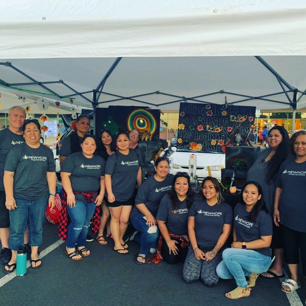 A fun afternoon in Kapolei at @newhopeleeward Kapolei’s Trunk or Treat! 🎃🎃🎃 Thank you to the @nhcshi PS and elementary staff for joining in on the fun and for creating 2 amazing Trunk or Treat displays! 👏🏼👏🏼 #nhcshi #trunkortreat #newhopeleeward #newhopeleewardkapolei #teamworkmakesthedreamwork