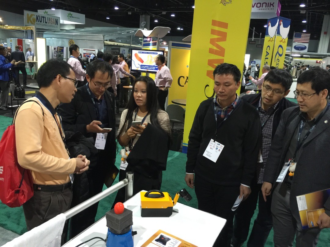 IPPE at Atlanta, GA. Demonstrating Wireless Egg Node... #eggtester #haughunit #haugh #egganalyzer #eggforcereader #forcegauge #eggshellthicknessgauge #thicknessgauge #digitalhaughtester #wirelessegg #wirelesseggs #smartegg #smarteggs #electronicegg #electroniceggs
