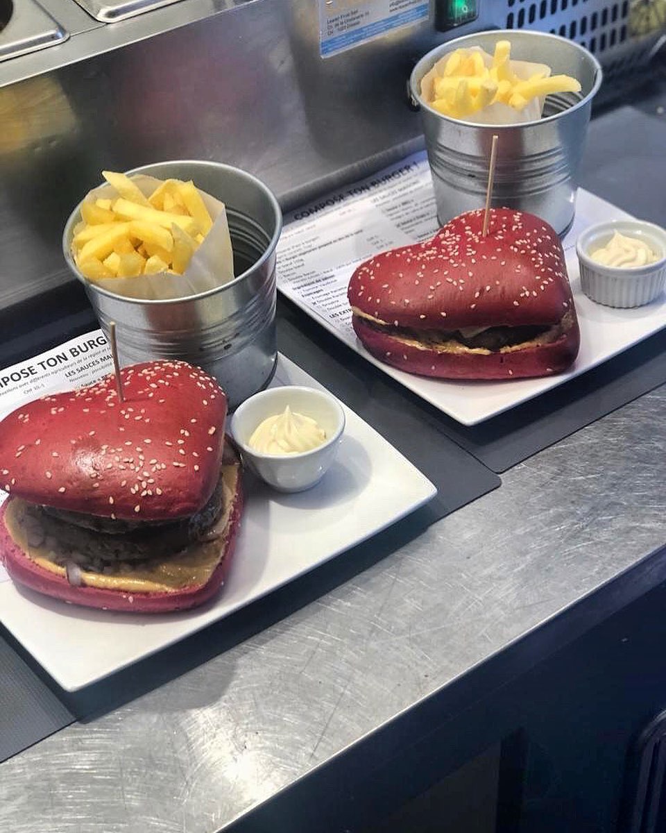 #foliesburgers #burgers #swissbugers #instafood #healthyfoof #produitsfrais #produitslocaux #vaud #suisse🇨🇭 #miam