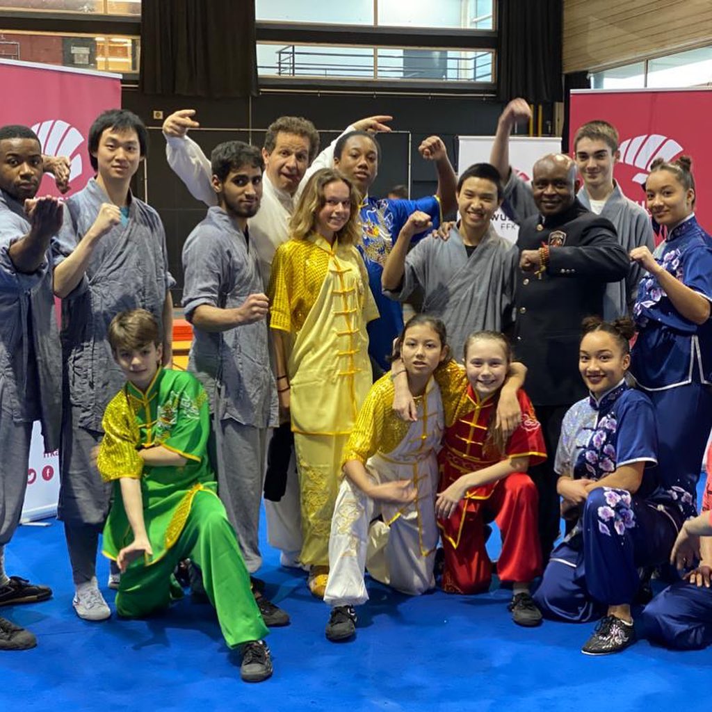 Bravo à cette équipe extraordinaire aussi bien sur le plan individuel que collectif chacun s’est surpasser pour donner le meilleur de lui même et au final de très belles prestations, de nombreuses qualifications et un tao de groupe à la hauteur des attentes.
Merci aux compétiteurs pour leur travail, aux parents pour leur soutient dans l’attente et à notre Shifu pour ses précieux conseils.
Vive AFA Wushu 🔥🔥🔥🔥💪🏾
RDV au Championnat de 🇫🇷 en mars.
#kungfu #kungfupanda #kungfuwushu #wushu #artsmartiaux #martialarts #shaolin #shaolinkungfutrainingcenter #karate