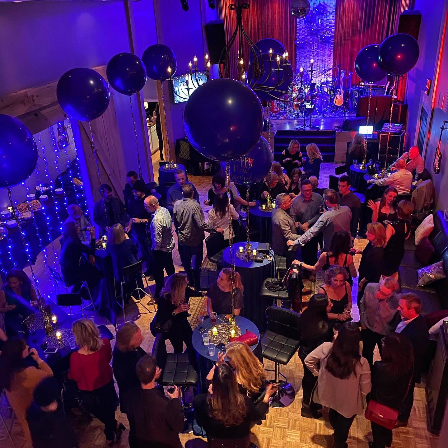 View from the loft. We can host up to 100 people for a cocktail style event! #cocktailparty #burlingtonontariovenue #burlingtonvenue #venue #torontovenue #hamiltonvenue #privateclub #privatevenue #birthdaypartyvenue #btownsound #partylikeapopstar