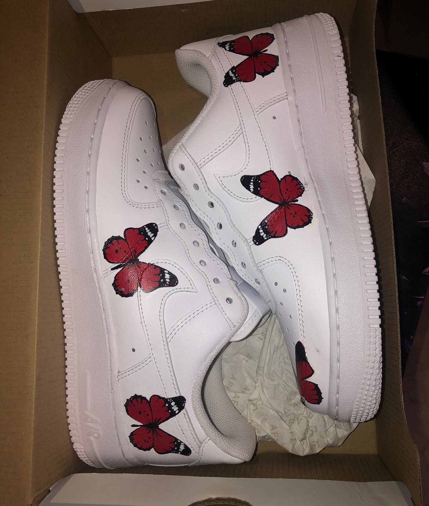 ❤️ @pink_and_blues
-
-
#art #create #explorepage #customshoes #nike #artistsoninstagram #artoftheday #artbasel #createexplore
#artofinstagram #artphotography #eyedrawing #pastel #realism #sketch