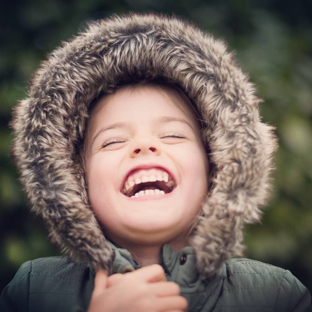 Little kids can do and say the funniest things that make us burst out into full belly kinda laughs.
Who's got kids that just brightens your day with their antics?
It has been seen that there is a considerable drop in the levels of stress hormones after a good laughing session.
If you don't have kids... Youtube always have a big selection of hilarious people snd will get you giggling in no time!