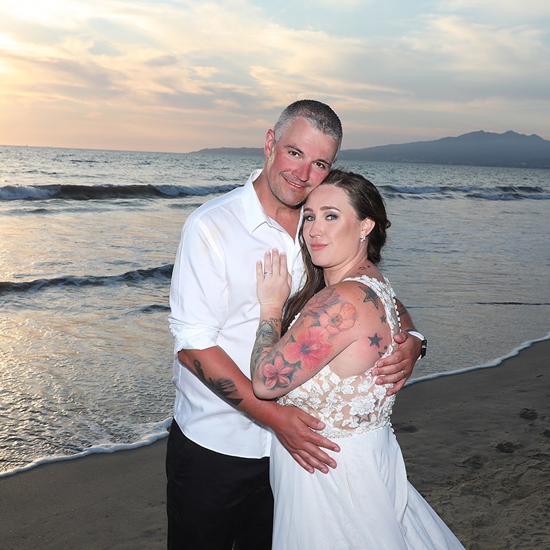 A few samples from the thousands of images I am currently sorting and editing. So honoured to capture the wedding of Terry and Kelsey! The wedding was so amazing! ❤️
#ohbabij #destinationwedding #weddingphotos #beautifulcouple #congrats