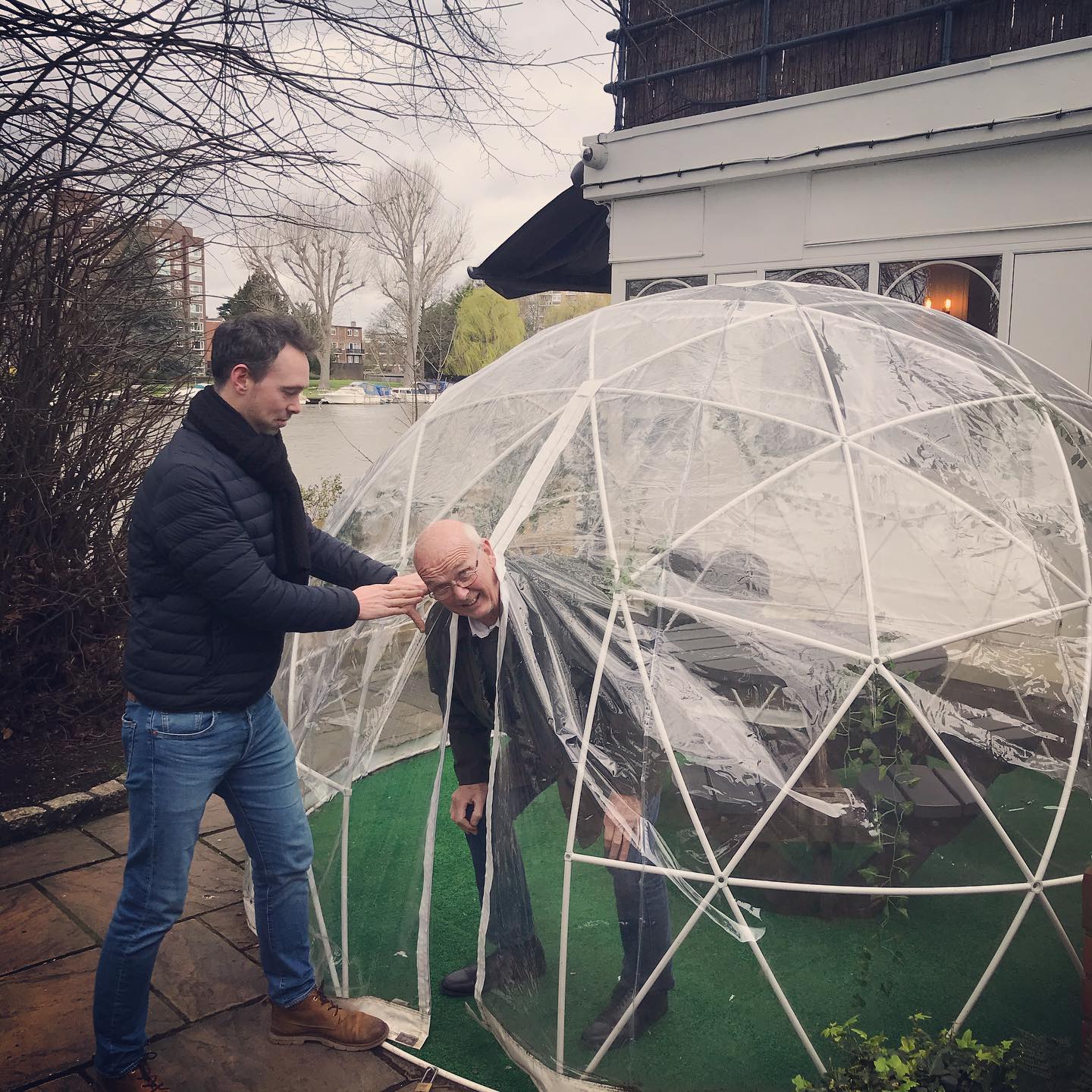 Got the old man on lock down in quarantine next to the pub #coronavirus #karlpilkington