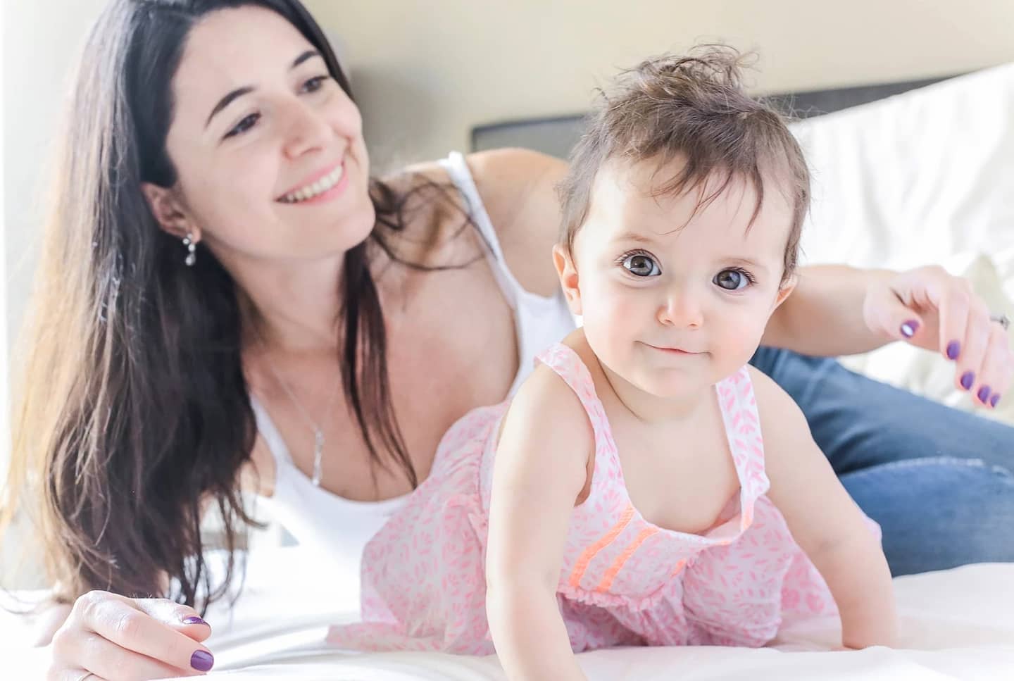 When people ask me how I stay so strong, I tell them it's because my children never let my crown fall. Happy Mother's Day 💃🏻✨🌺 #mothersday #queen #lifestylephotography #strongwomen