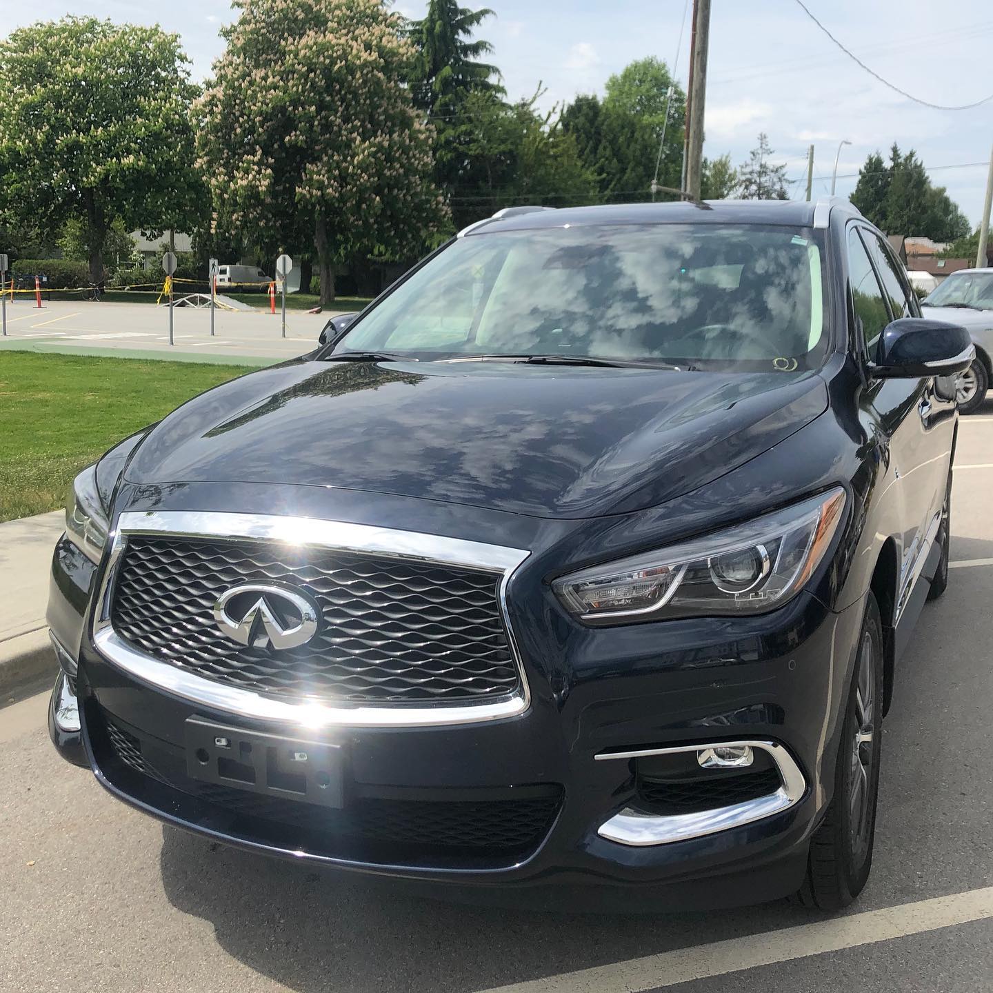 *EDIT: SOLD* swipe ⬅️ to see photos of our newest sale vehicle! Gorgeous 2019 Nissan Infiniti QX60 Pure priced at $33,995🚙Only 39,000 km’s, fully loaded black leather seats, (third row!), moon roof, nav, 360 camera📞📩 for details or to set up a viewing!